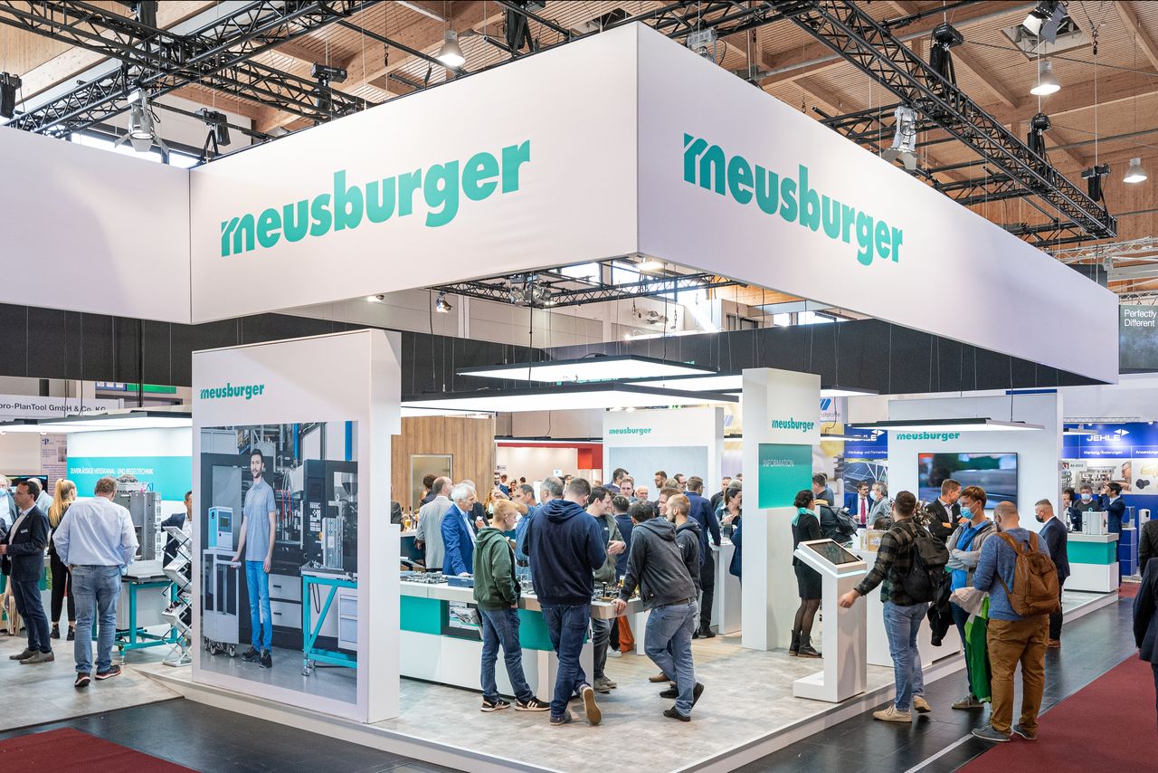 Meusburger presenta su cartera de productos en la feria K 2022